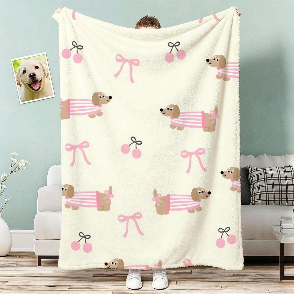 Cute Dachshund Throw Lightweight 240G Flannel Blanket Soft Skin-Friendly For Summer Cooling