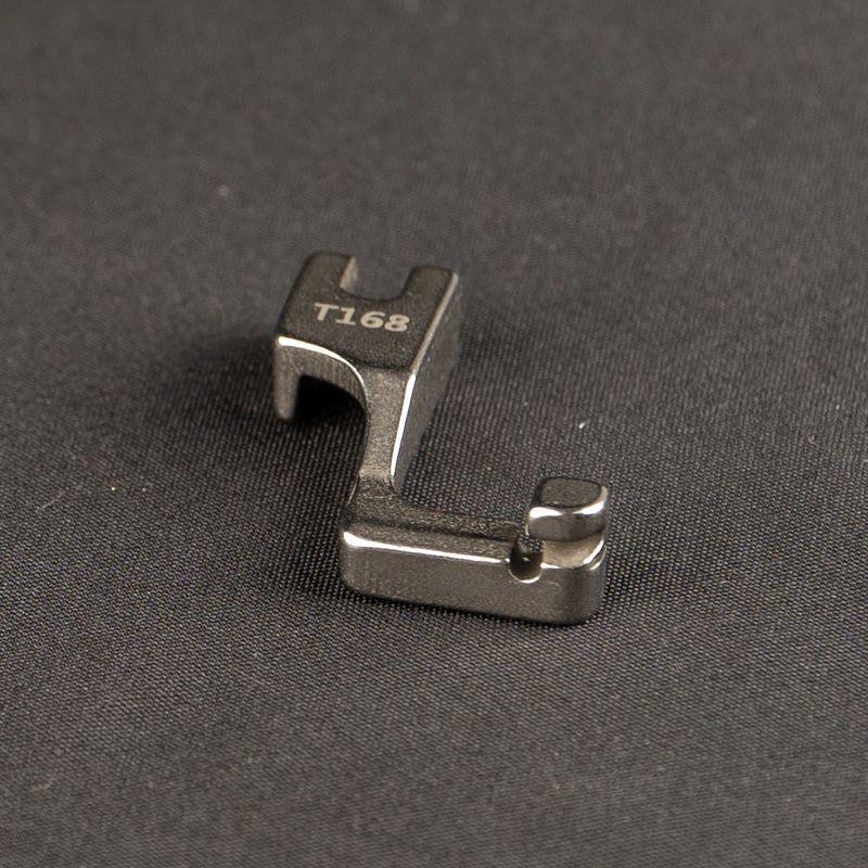 T168 Flatbed Machine Invisible Zipper & Single-Sided Presser Foot for Industrial Sewing