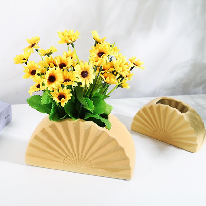 Fan-shaped Art Vase Flowerpot Ceramic Hydroponic Vase Flower Arrangement Home Decor Desktop Ornaments Garden Decoration