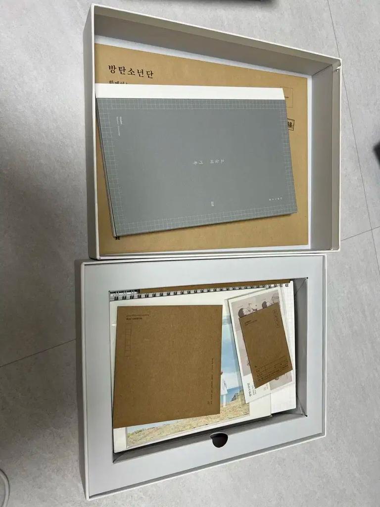 [USED] BTS 2018 Seagreen Season's Greetings