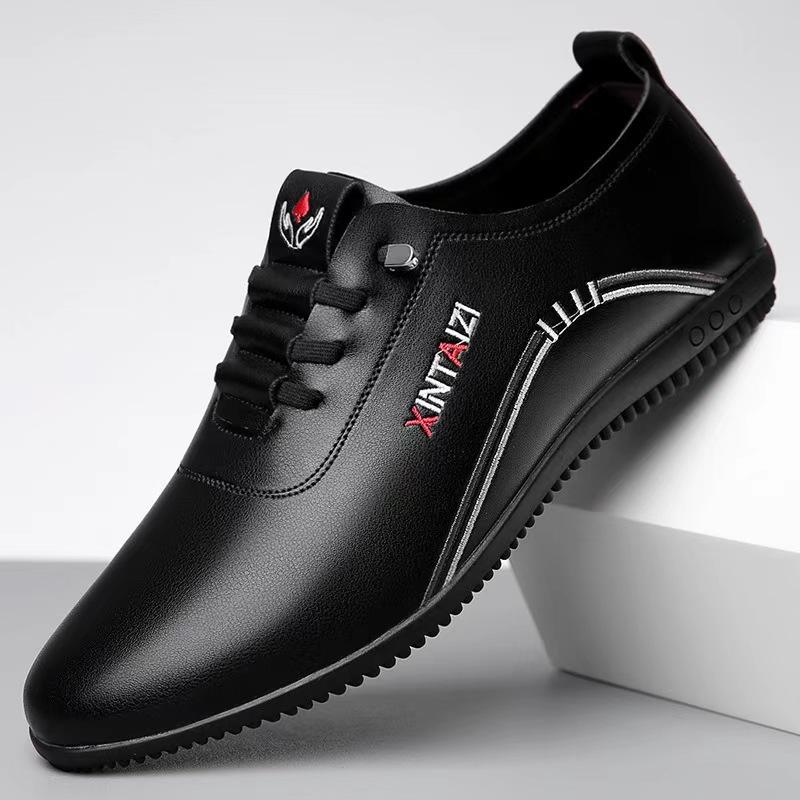 Męskie Skórzane Buty Casual Lekkie Miękkie Podeszwy Buty do Jazdy Wsuwane Mokasyny dla Mężczyzn Biznesowe Rekreacyjne Skórzane Buty Mokasyny