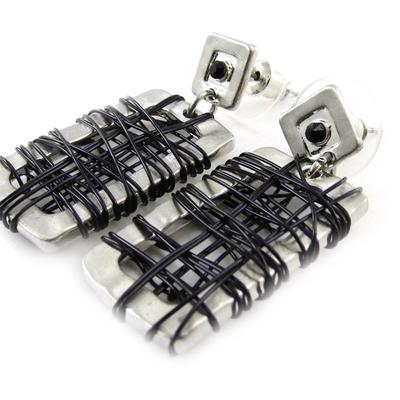 [J1752] - Black 'Grid' Designer Earrings