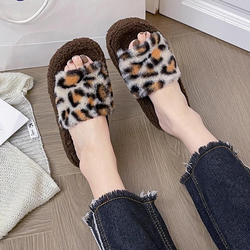 Winter New Women's Flat Comfortable Brushed Warm Luxury Fashion Non-slip Thick Bottom Can Be Worn Outside Slippers Women Shoes