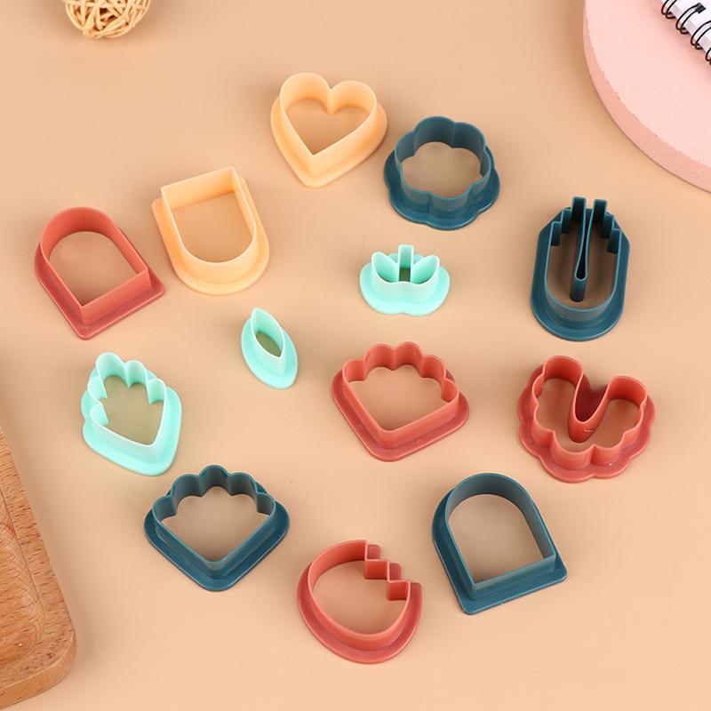 18/21/24 Stück Polymer Clay Ohrring-Ausstecher Geometrie-Form Backform Handgefertigter DIY Schmuckherstellung Kuchen Kekse Ausstecher Kunststoff