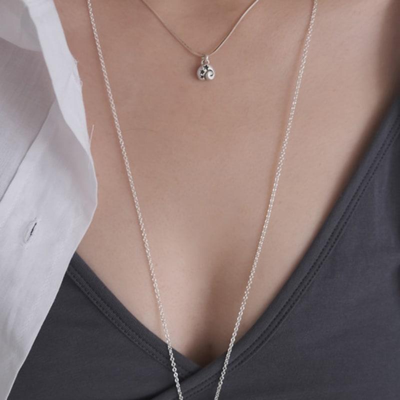 Reinheart Star Shell Necklace