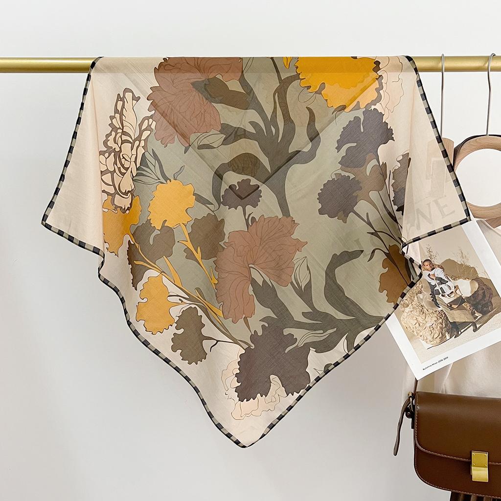 Spring And Summer Light And Breathable 65 * 65Cm Square Scarf Versatile Printed Mulberry Silk Cotton Blended Women'S Silk Scarf