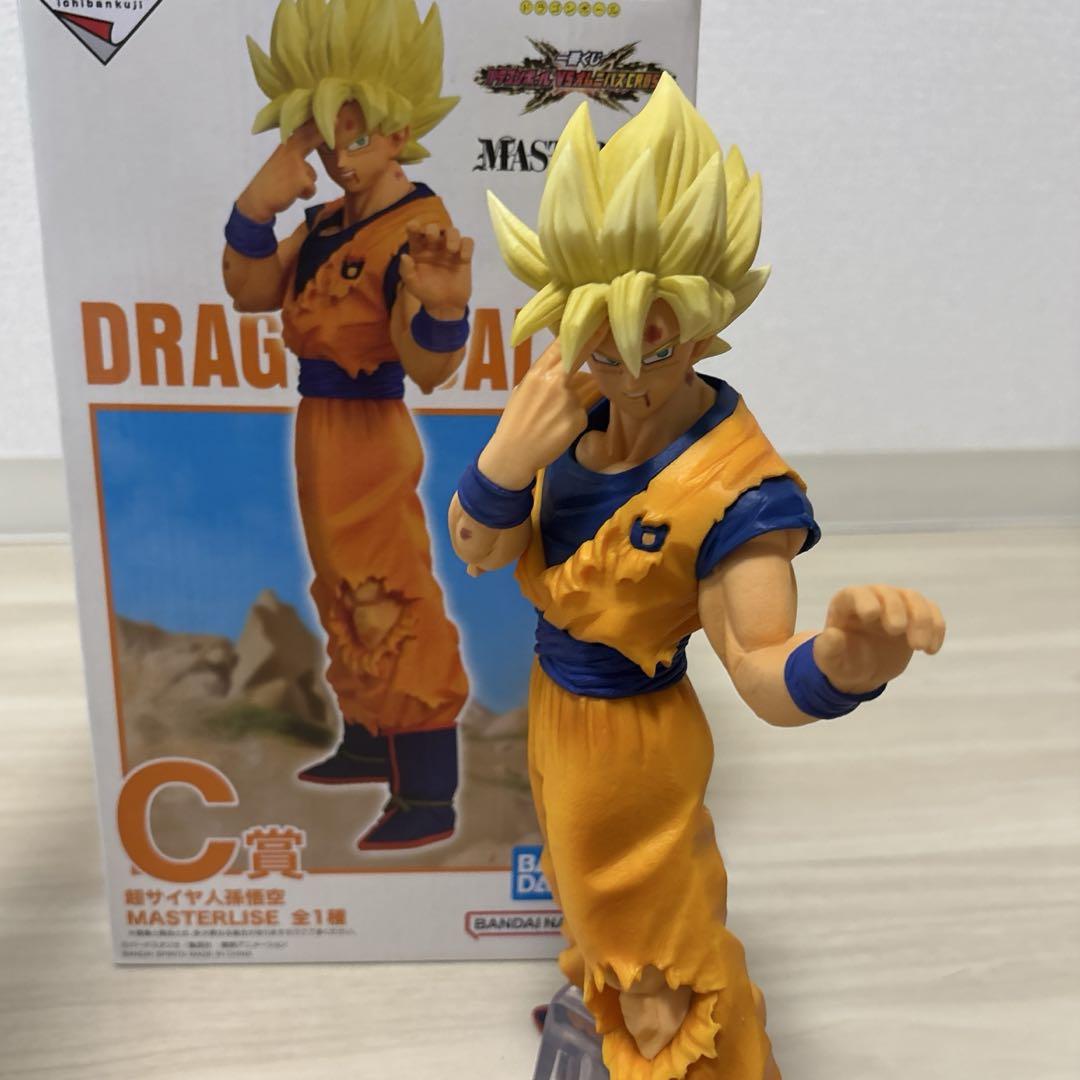 

[USED] C Prize Super Saiyan Goku Figure VS Omnibus