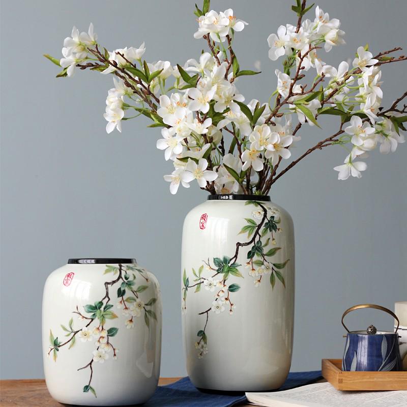 Round Chinese Ceramic Vase: Floral Art for Living Room & Hallway Decor, Ideal for Hydroponics & Silk Flowers