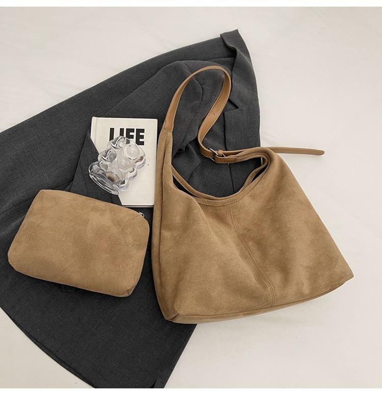 

2025 New Casual Simple Large Capacity One Shoulder Armpit Bag Fashion Tote Bag Retro Commuter Versatile Mother-in-law Bag хаки