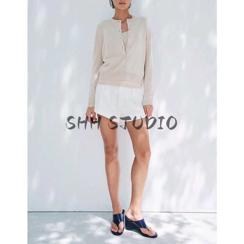 Spring New Women clothes French style Single Row Multi-Button Fleece Blended round Neck Long sleeve Plain Stitch Outerwear 2142062