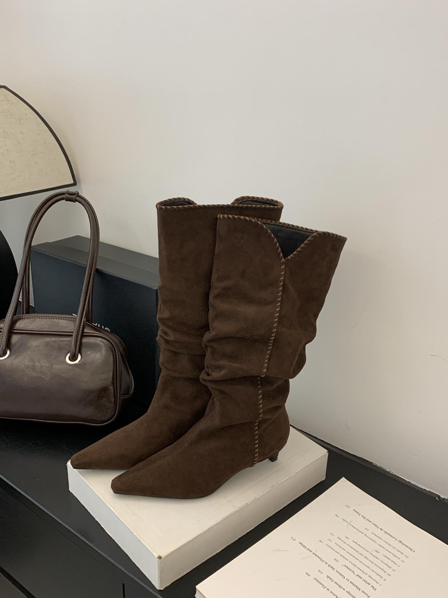 

2025 autumn and winter stiletto boots children but knee boots brown pile boots pointed boots tall knight boots 39