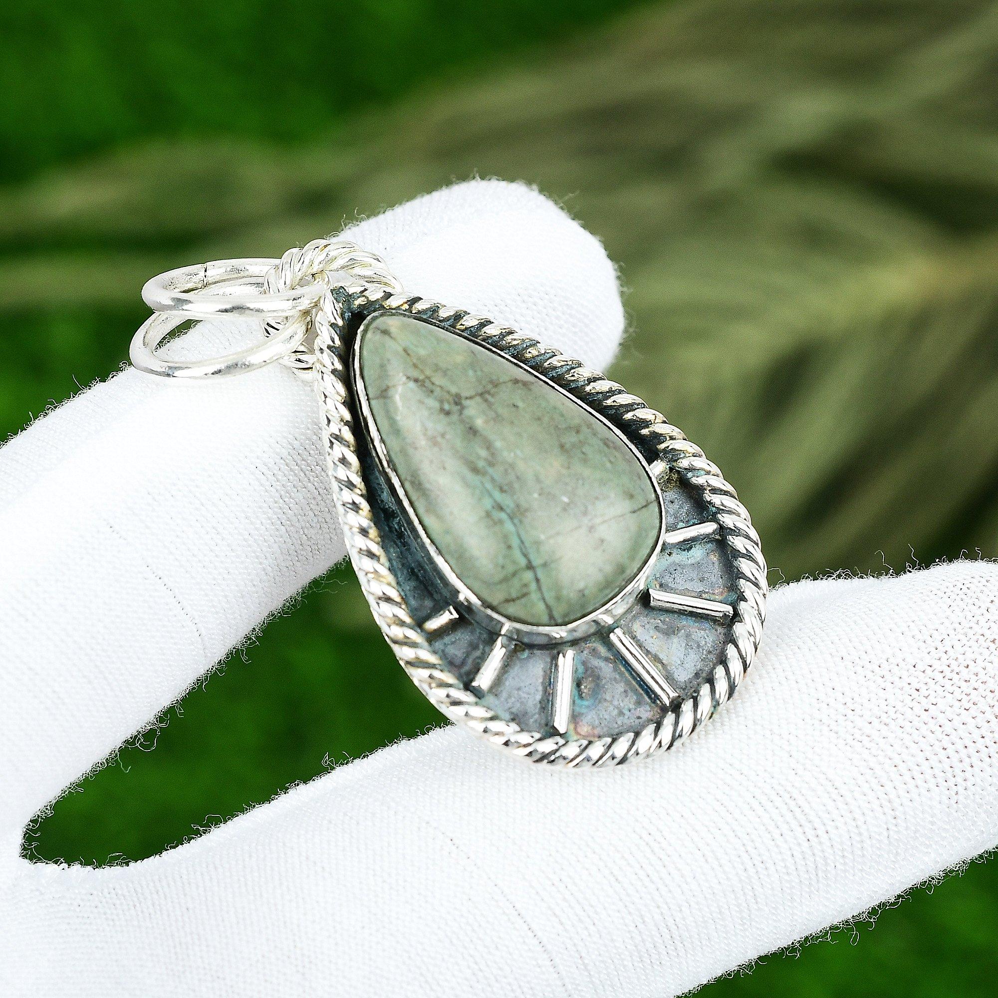 

Натуральный тибетский бирюзовый драгоценный камень Ювелирные изделия 925 стерлинговое серебро Подвеска для женщин