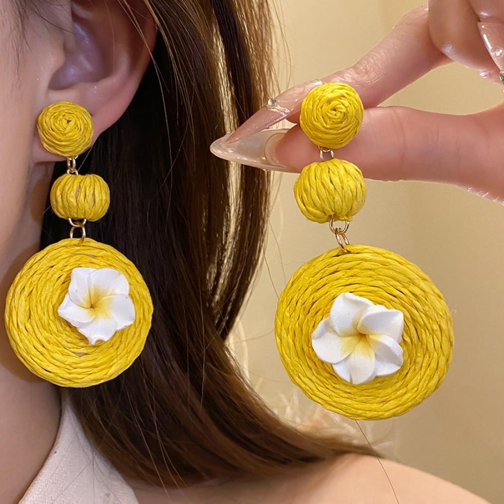 1 pair Ethnic Style Egg Flower Earrings Bohemian Style Raffia Grass Earrings  Women