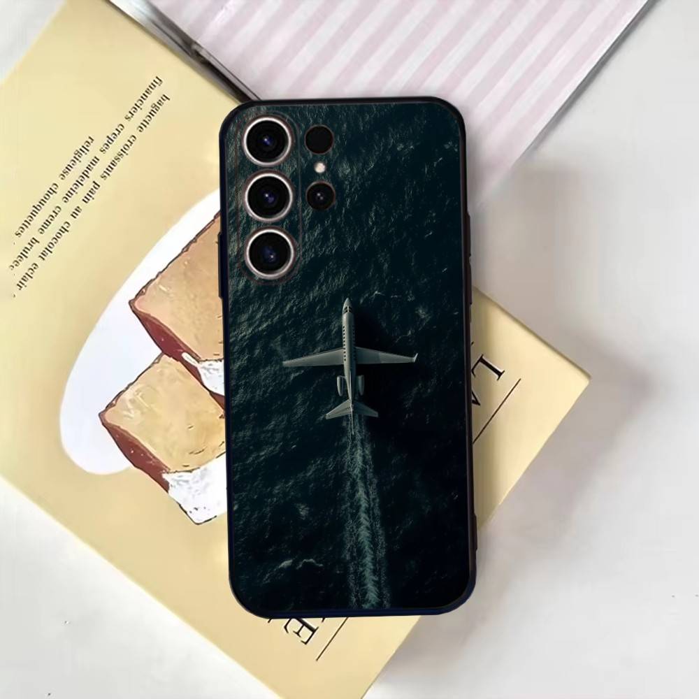 Aircraft Helicopter plane Phone Case For SamsungS25,24,21,22,23,30,Ultra,20,Plus,Fe,Lite,Note,10,9,Soft Black Cover