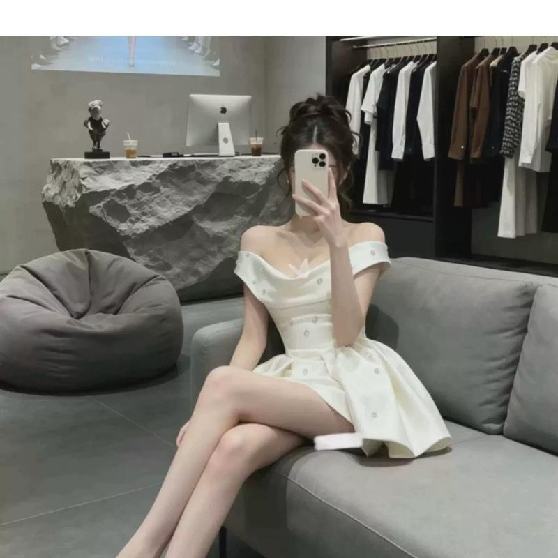 French Daughter One-word Shoulder Dress Women's Summer New Waist Display Design Small A-word Skirt