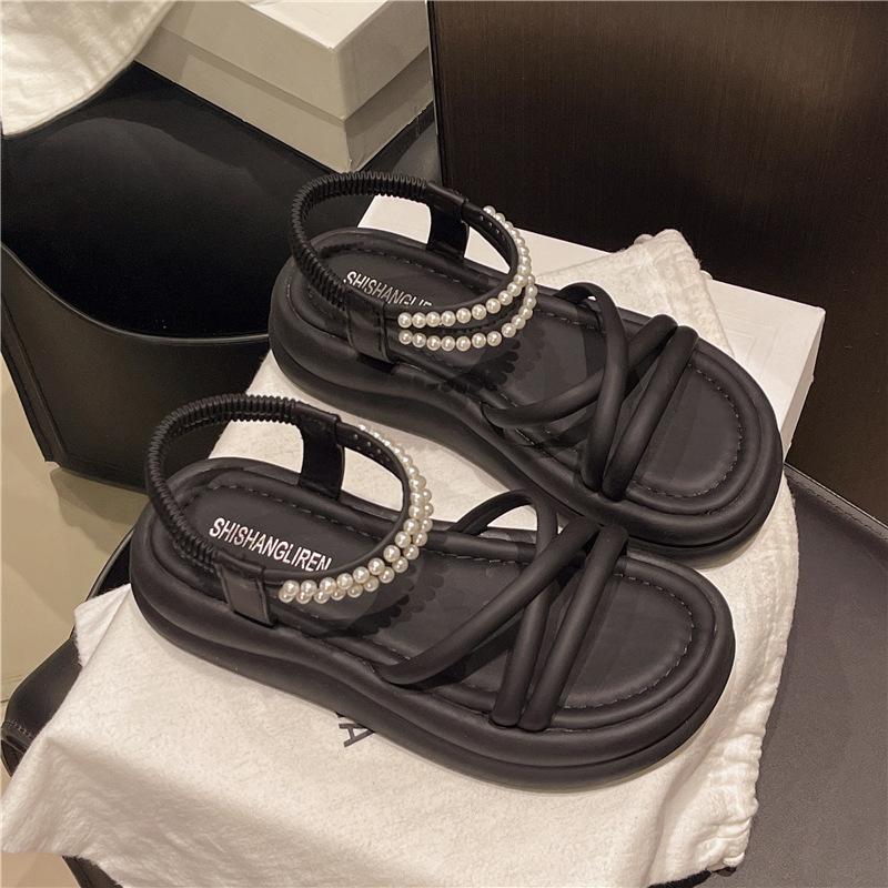 Sandals women wear new platform shoes with skirts in summer, muffin beach cool slippers