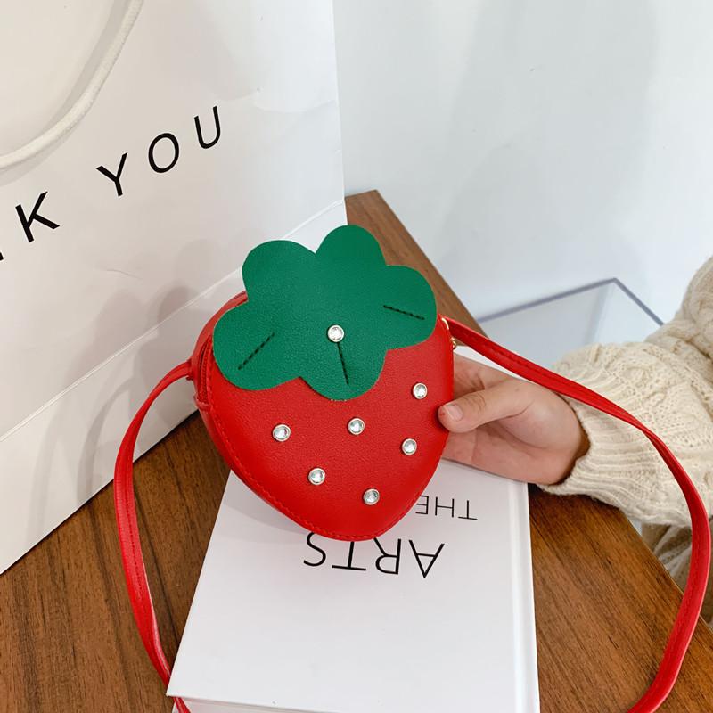 Fashion Coin Purse Cartoon Strawberry Wallet Children's Crossbody Bag Cute Diamond Strawberry Decoration Coin Purse