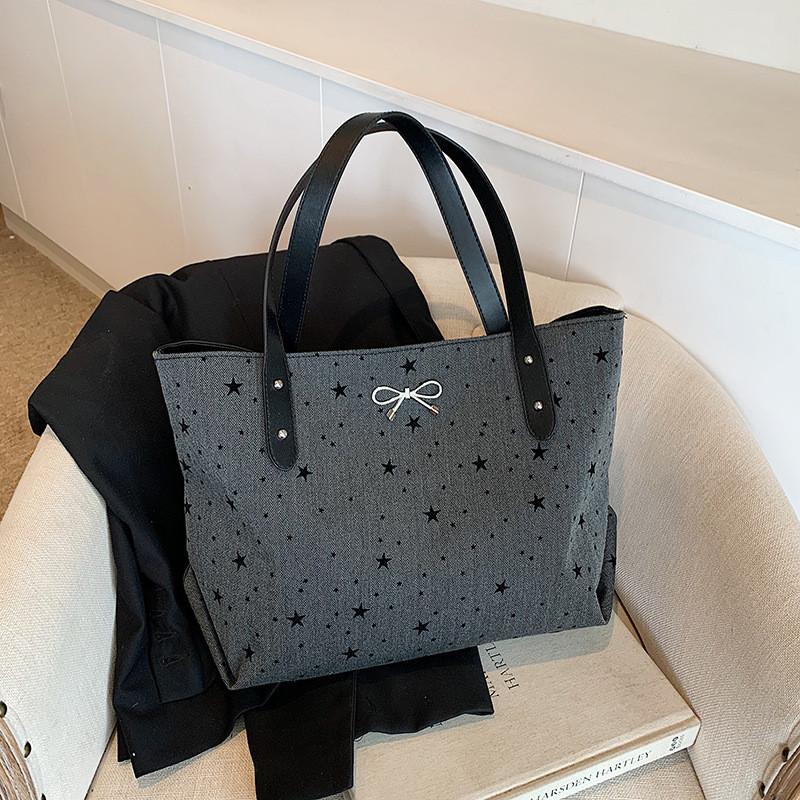 Trendy Korean Fashionable Large Capacity Tote Bag For Women With Stylish Patterns