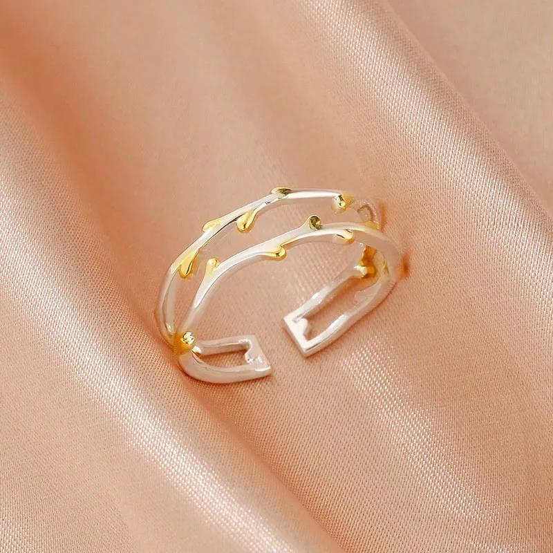 2025 New Creative Branch Gold Color Leaves Rings for Women Minimalist Retro Opened Rings Party Wedding Jewelry Birthday Gift