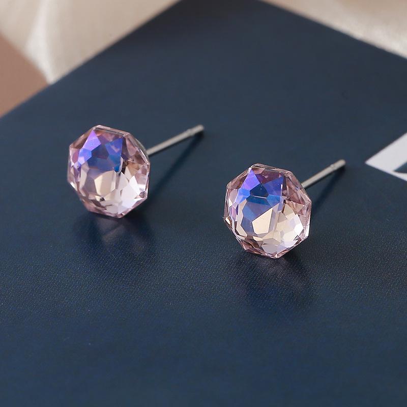 Sparkly Diamond Cochlea Stud Earring – Stainless Steel Needle, Trendy and Stylish for Women