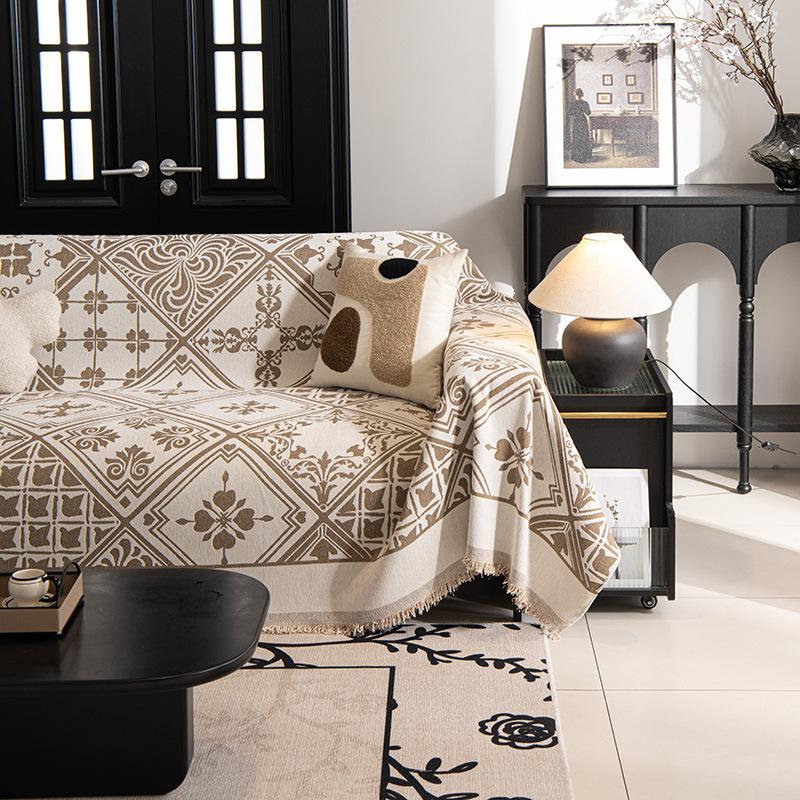 New Style Chenille Double-sided Sofa Cover Full Slipcover Anti-slip Cat Scratch Protective Cover Universal for All Seasons