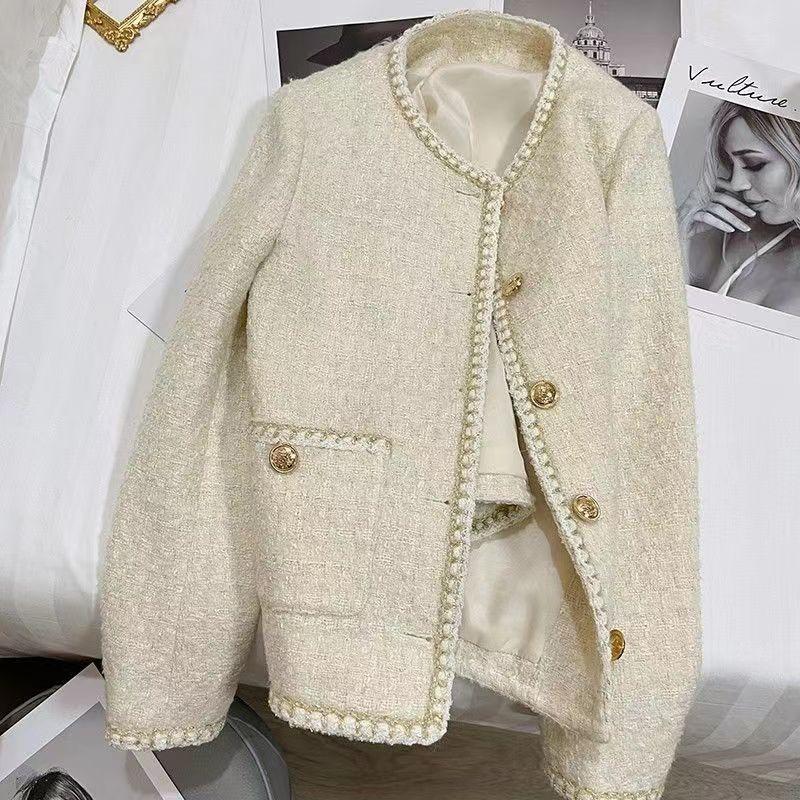 Französische kleine duftende temperamentvolle Berühmtheit Tweedjacke Damen Herbst und Winter Neu Koreanische Version Beige Vielseitiges Oberteil Damenbekleidung