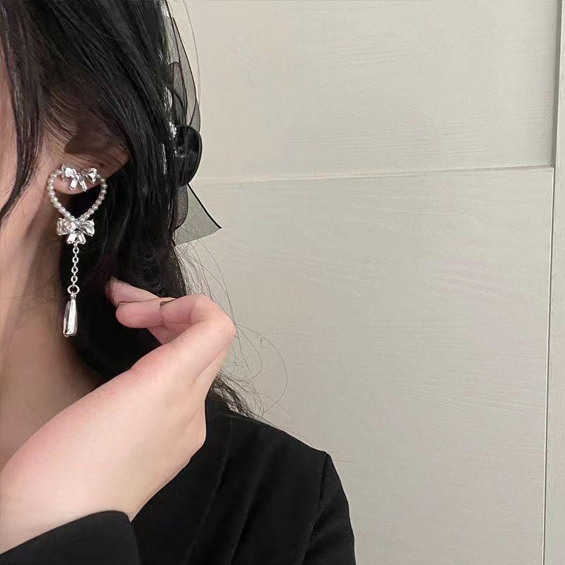 2023 Trendy Pearl Heart Bow Tassel Earrings - Fashion Ear Accessories