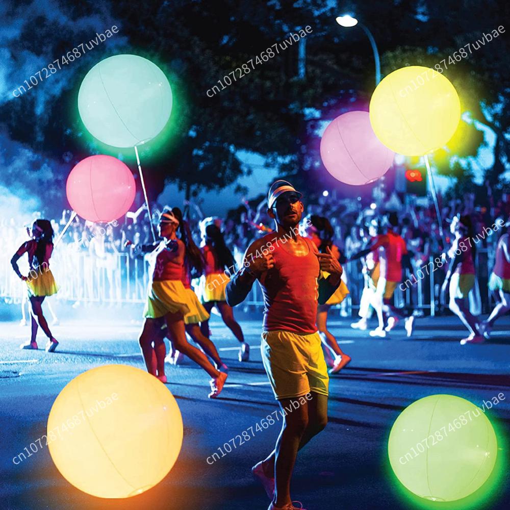 Piscina Inflável Bola de Praia 16 Cores Brilhante LED Balão de Praia Inflável 60/90cm Jogo de Água de Verão Festa Esportiva Bola para Brincar Luz