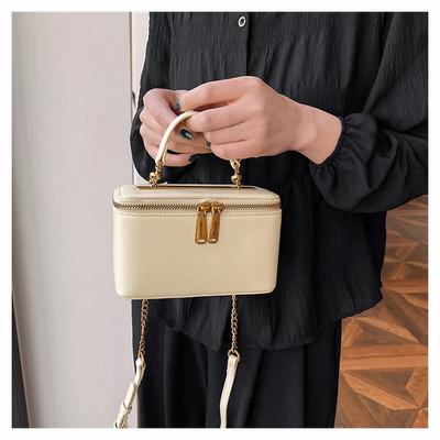 High-quality Women's Bag  Unique Shoulder Bag  Bucket Crossbody Bag  Mini Phone Bag  with Elegant and Pendulous Texture  New and Modern