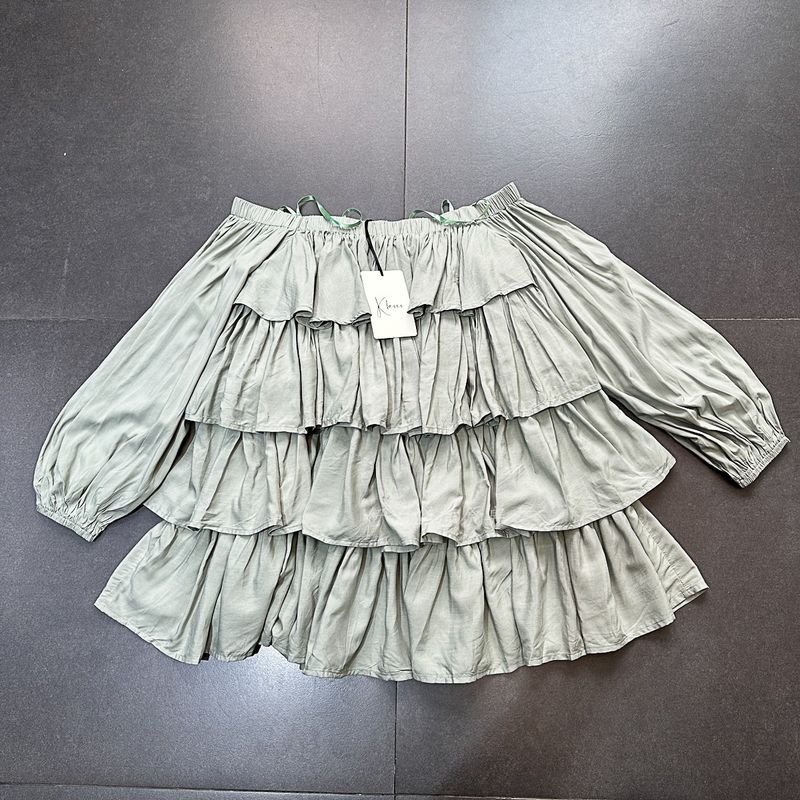 

Топ с открытыми плечами Экспорт Одинокий К Семейный Список Избыточного веса Район Топ с открытыми плечами Торт Тысяча слоев Рюши Grey Cyan Cake Tops M