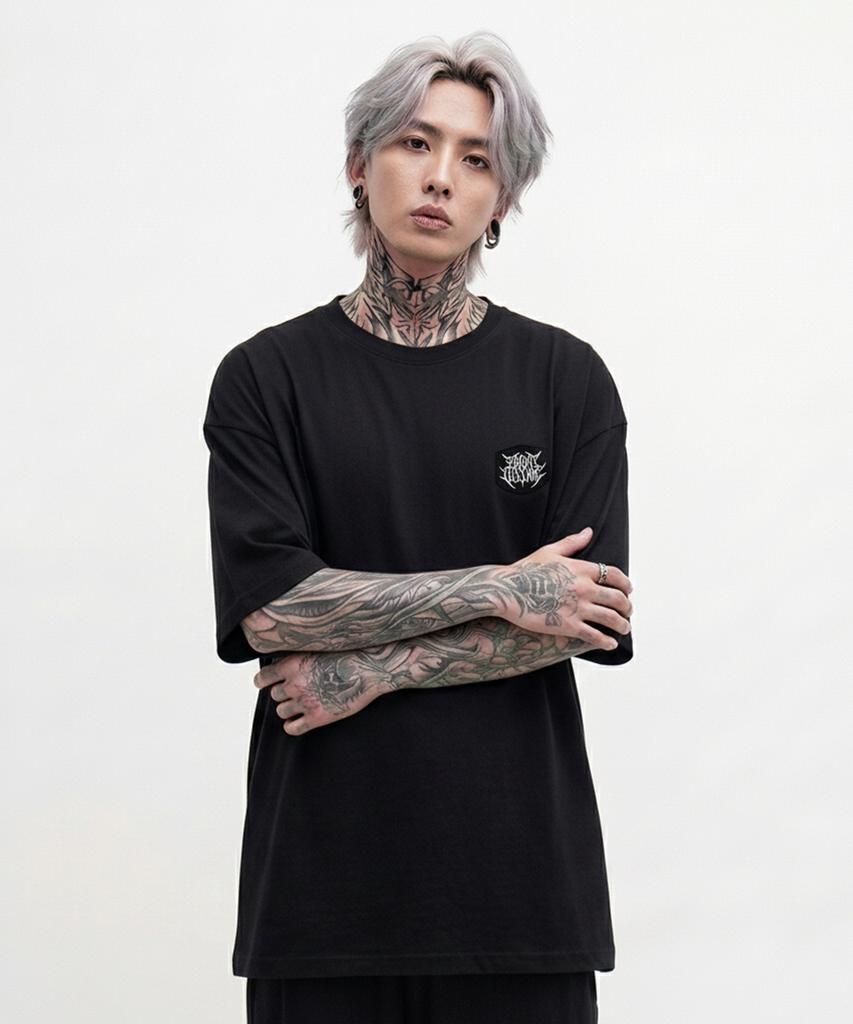 EIGHTVOLUME Ev Metal Patch Oversized Short Sleeve T-Shirt (Black)