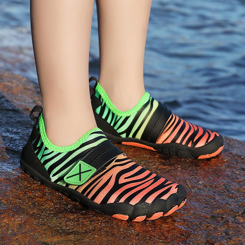 Beach Shoes Children's Quick-drying Sea-catching Wading Shoes Non-slip Swimming Snorkeling Shoes Outdoor Anti-cut Creek Shoes