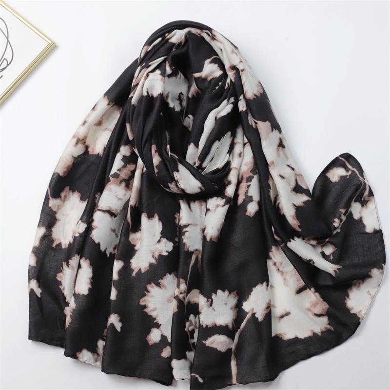 

Winter Abstract lnk Painting Floral Viscose Soft Scarf Chic Cotton Shawls Women Perfect for Travel & Casual Muslim Hijab
