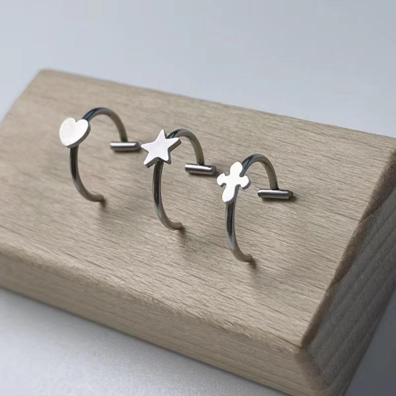 Nerezový kroužek na rty bez piercingu s designy hvězdy, kříže a srdce