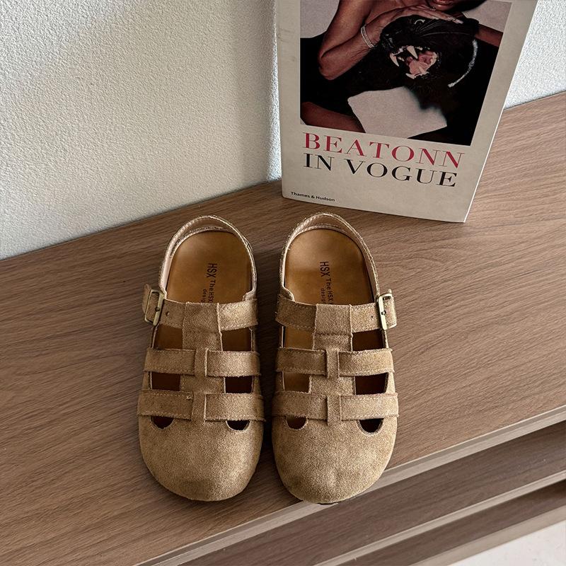 

Retro niche hollow bag head half slippers women s 2025 summer new outer wear one pedal platform casual Birkenstocks 35