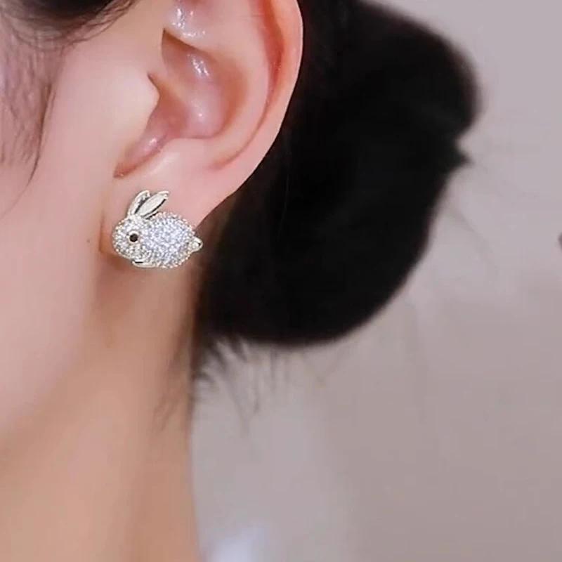 CAOSHI Cute Rabbit Shaped Stud Earring with Bright Cubic Zirconia Eternity Unique Pattern Design Elegant Women Party Accessories