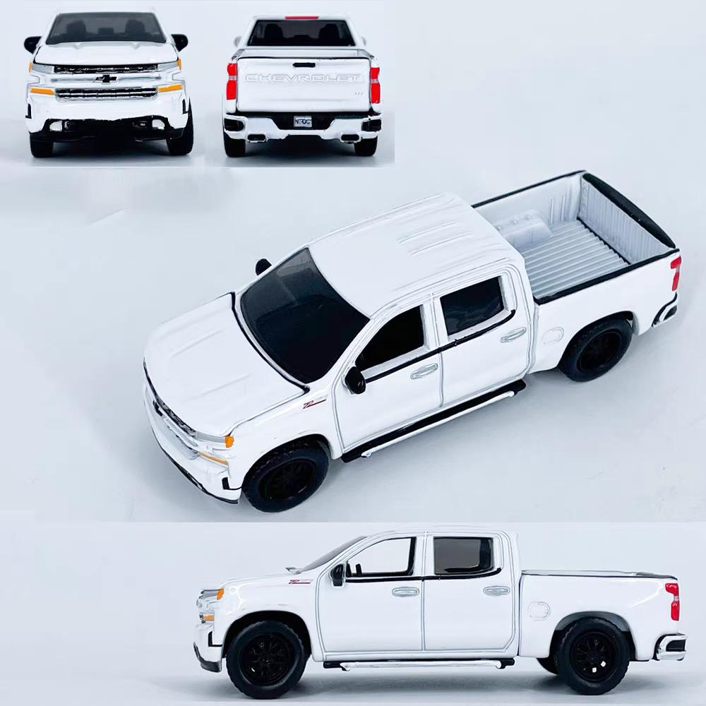 Auto World 1/64 Scale M2 Machines Diecast Cars Alloy Toy Car Model Collection Diecast Alloy Car Model for Gift