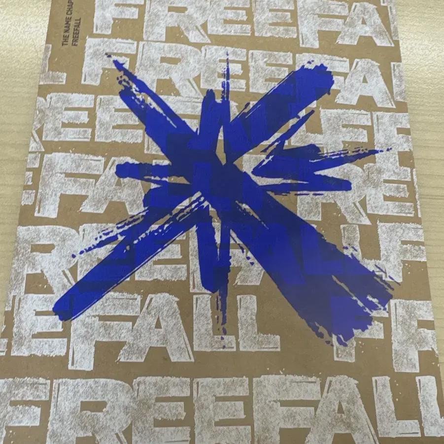 

Альбом Tomorrow X Together Gravity Продажа