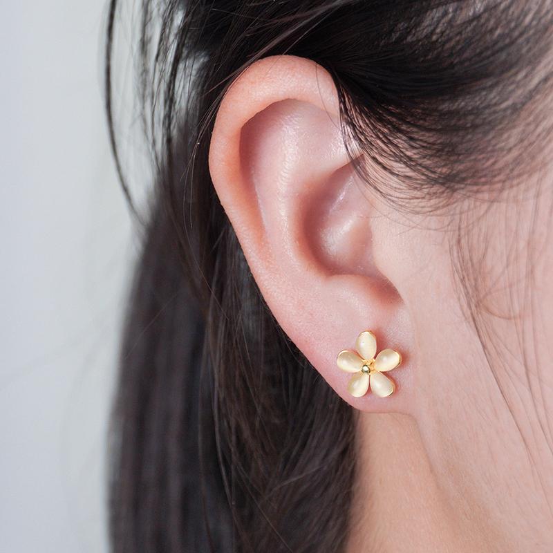 1Par Ins Opal Flower Øredobb For Kvinner Ørebein Nail Brusk Øredobb