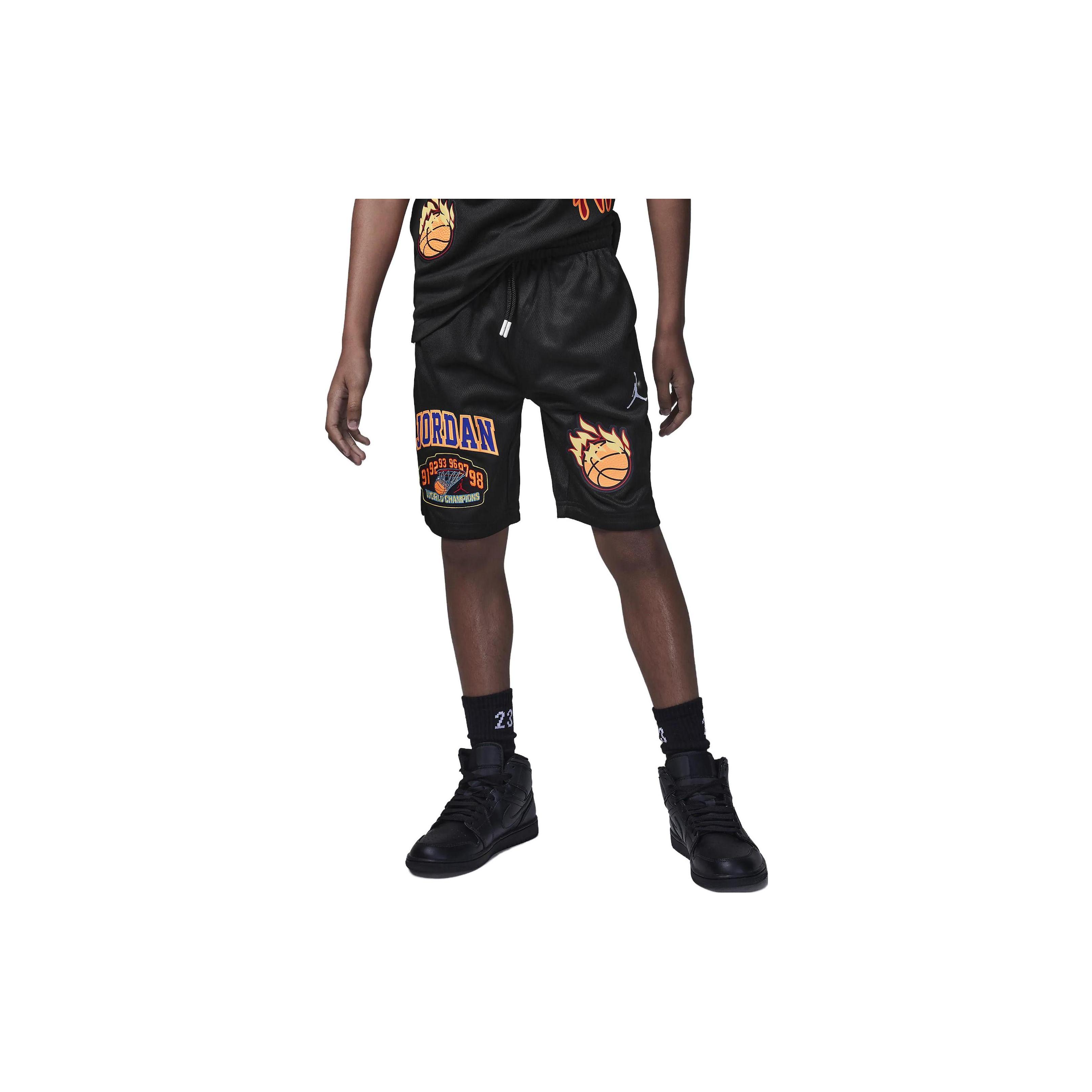 

New Jordan Kids Short FV2711-010 XL