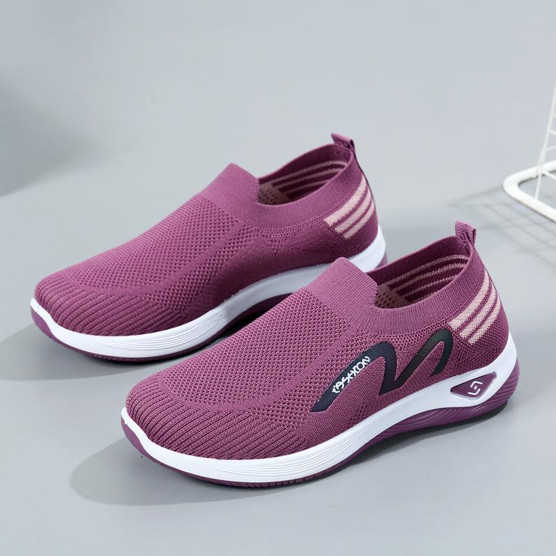 New Fly-woven One-pedal Socks Mouth Casual Women's Shoes Massage Bottom Breathable Mother Shoes Walking Sports Shoes