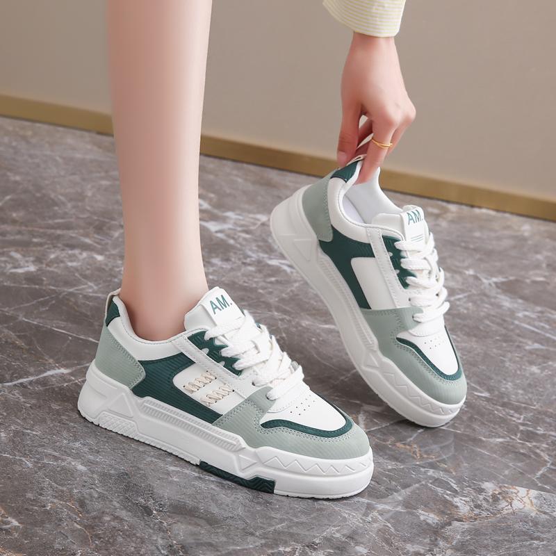 Shoes Womens Sports Thick Sole Versatile Korean Version Ins Trendy Anti Slip White Shoes Women Casual Shoes Ins Versatile Board