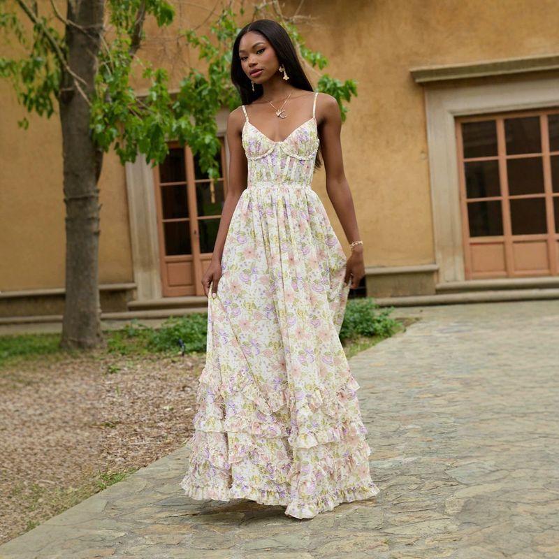 Beautiful and Unique Suspender Dress for Seaside Vacation, Super Stylish and Elegant, Waist-Cinching Long Dress for Women, New Summer Style