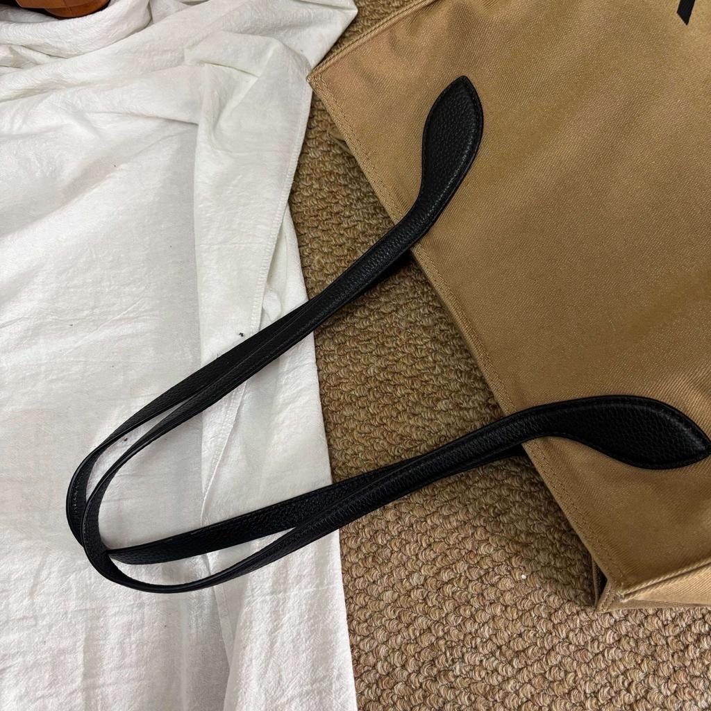 [Pre-Owned] Classic Commuter Large Capacity Logo Print Color Block Canvas Tote Bag - Excellent #A4EBXE