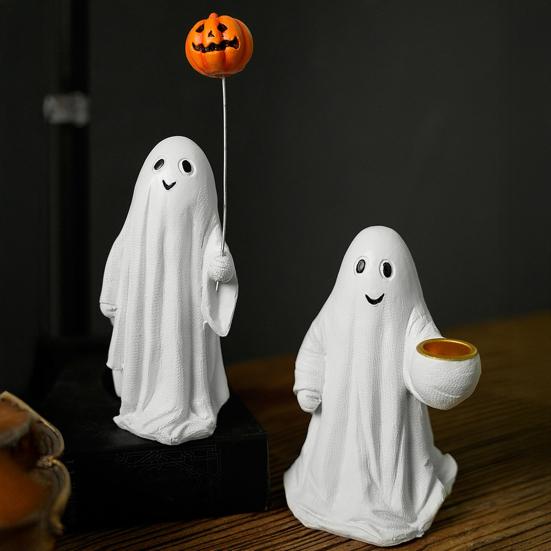 Halloween Ghost Figurine White Ghost Holding Pumpkin Cat Spooky Resin Ornament Engraved Halloween Decoration