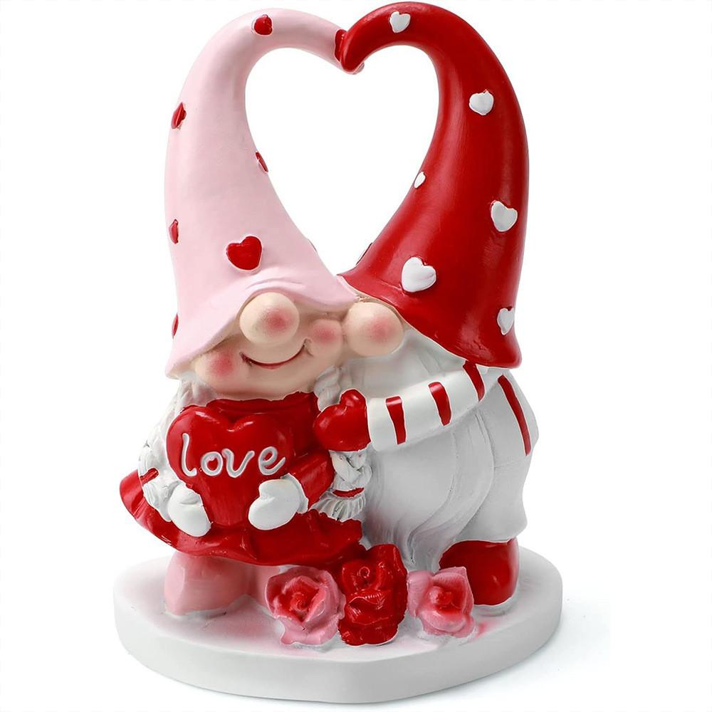 Resin Lovely Handmade Gnome Decoration For Romantic Gifts And Memorable Celebrations
