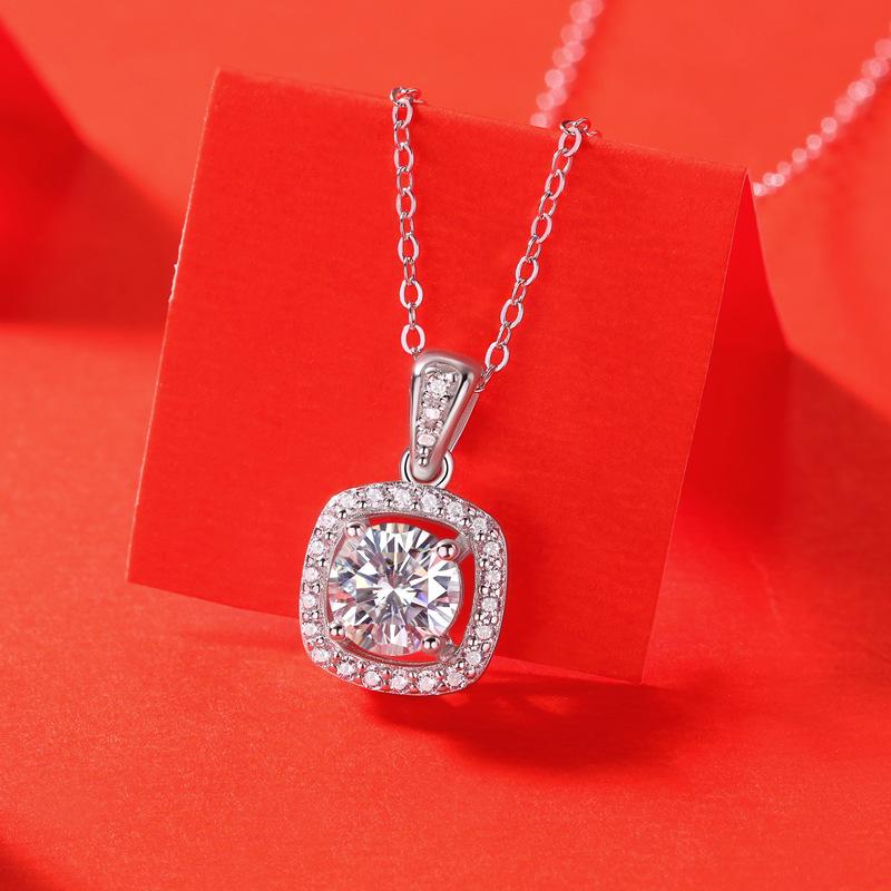 Bague Ringen S925 Silver Set 1ct Moissanite Square Bag Pendant With European And American Collarbone Chain