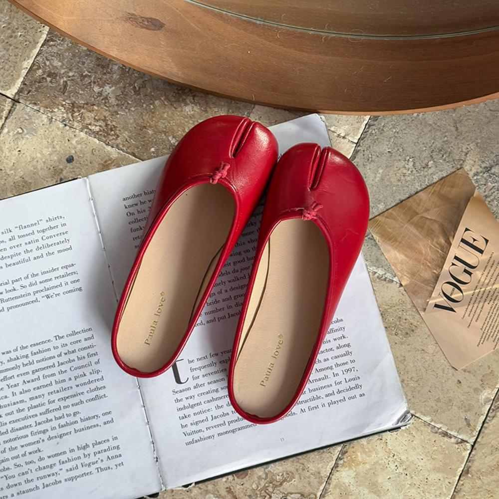 Fashion 2025Women Split Toe Flats  Shoes Woman Microfibe Comfy Flats Slippers Soft Bottom Loafers Slip on Beach Slides