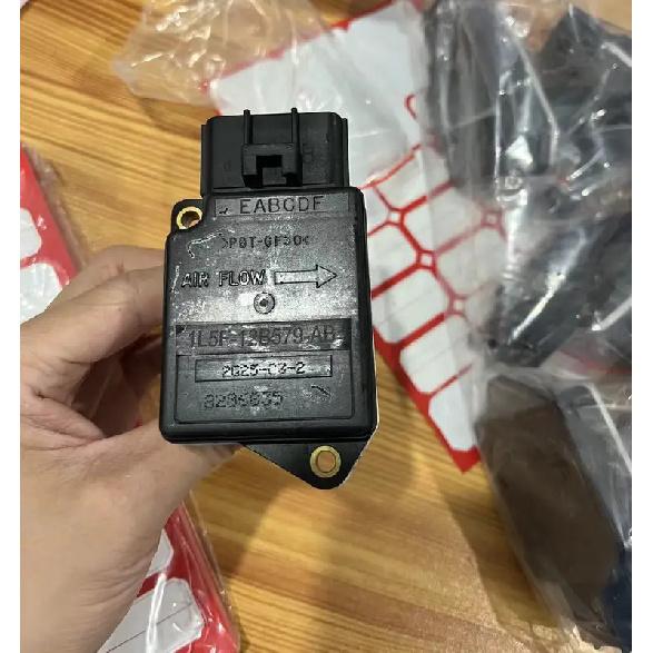 

1L5F-12B579-AB For Ford-Focus MK1 Mondeo-MK3 ST170 ST220 RS 2.5 3.0 00-07 Mass Air Flow Meter Sensor OE# 4138872, 4371039