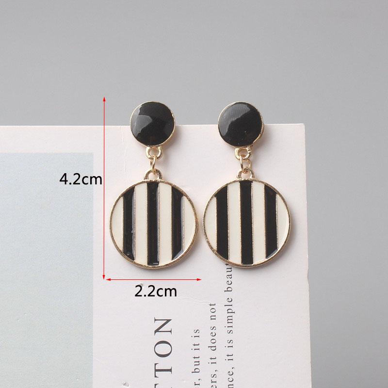 Neue Mode Emaille Ohrhänger für Damen Koreanische Blume Tropfen Geometrische Statement Ohrringe für Damen Hochzeit Ohr Zirkon aretes